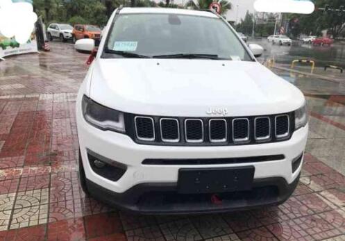 Jeepָ